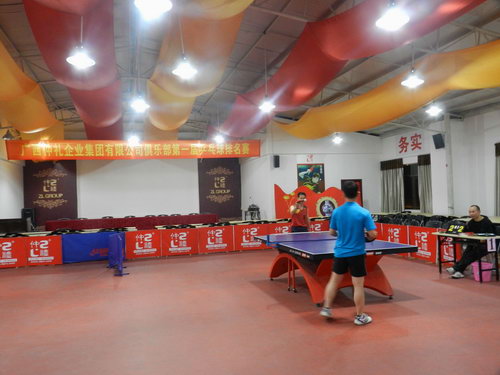 广西仲礼企业集团乒乓球俱乐部第一届排名赛于2012年12月27日至31日在集团总部四楼隆重举行。